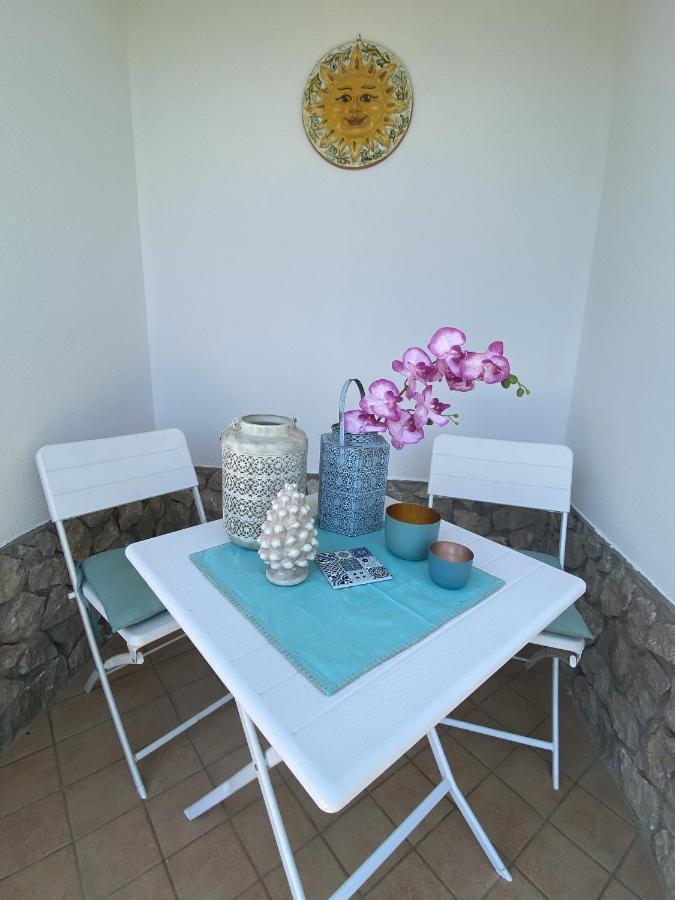 Villa Nove - Residence Dei Fiori Дзамброне Екстериор снимка