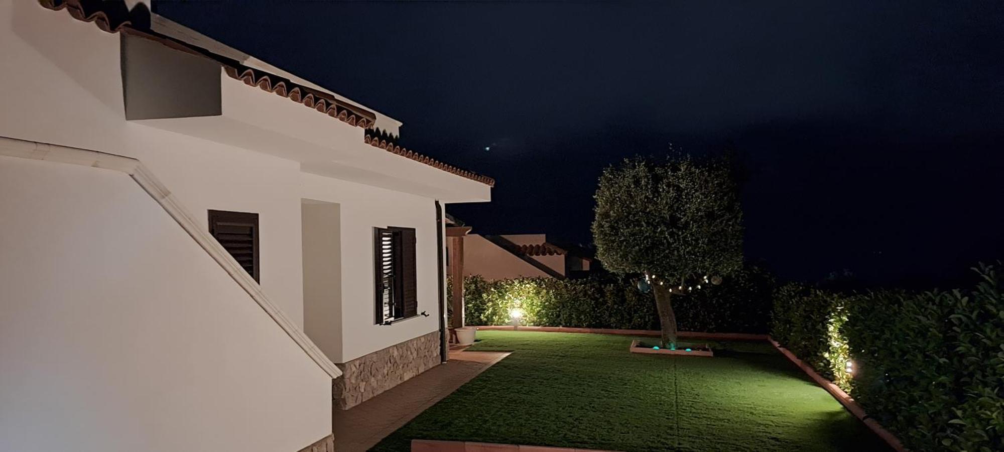 Villa Nove - Residence Dei Fiori Дзамброне Екстериор снимка
