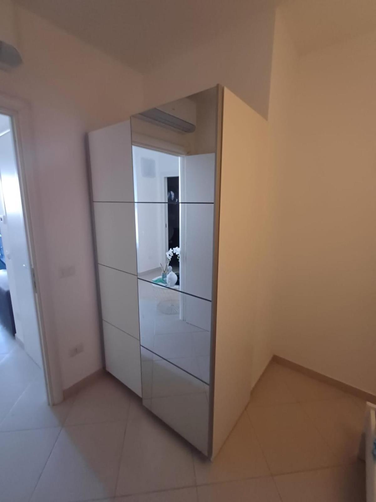 Villa Nove - Residence Dei Fiori Дзамброне Екстериор снимка